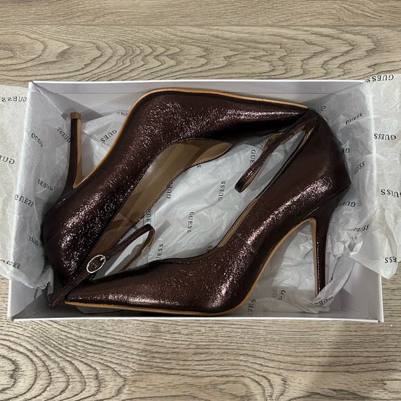 Guess Napril Dress Pump Heels - Picture 11 of 11